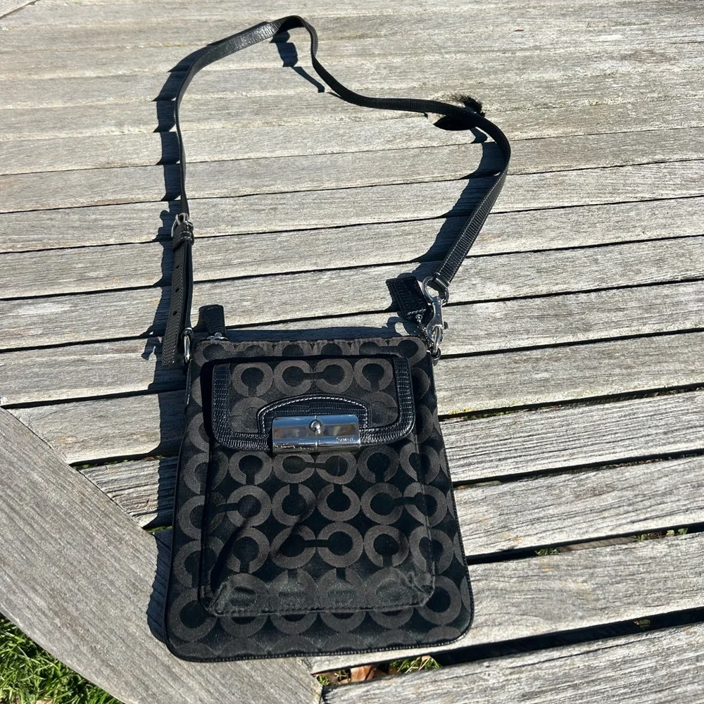 Coach shoulder crossbody y2k handbag in black‎